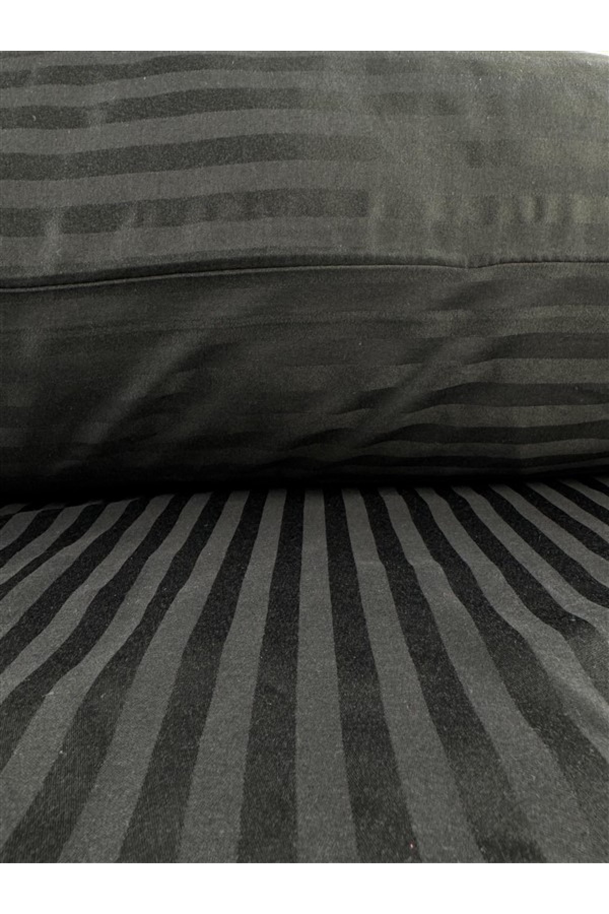 Çizgili Saten Siyah 2 Adet 50x70 Yastık Kılıfı