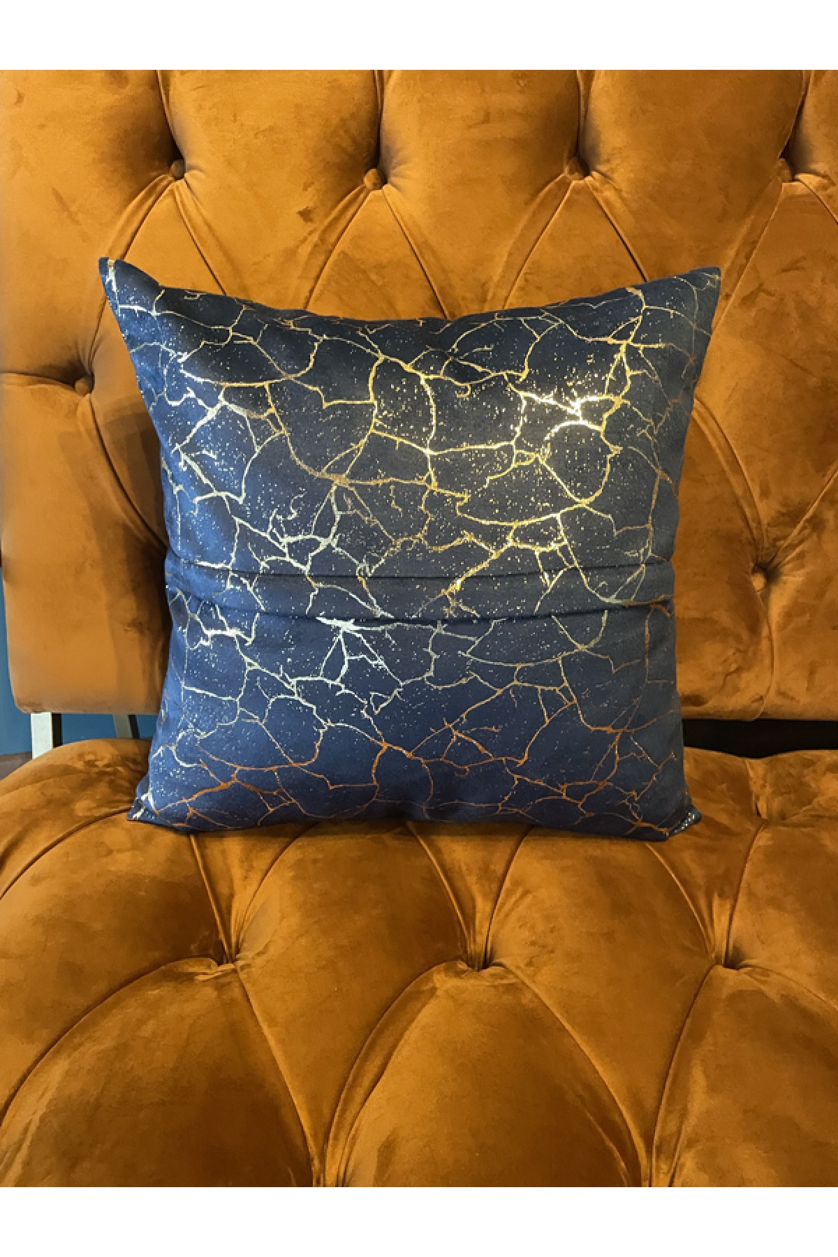 Mrs.Gugar Altın Detaylı Mermer Desen Kare Kırlent Kılıfı