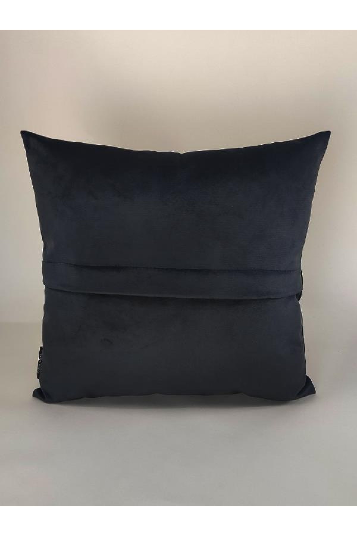 Mrs.Gugar Antrasit Kare Kırlent Kılıfı