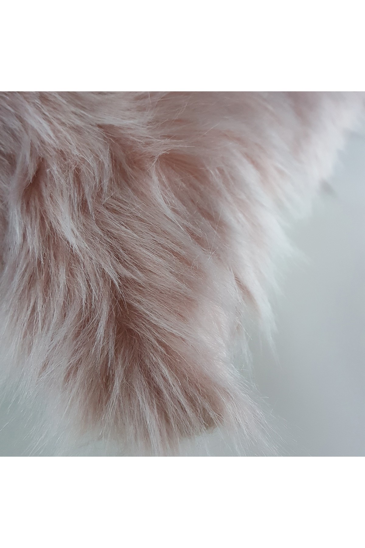 Mrs.Gugar Peluş Kırlent Kılıfı Pudra